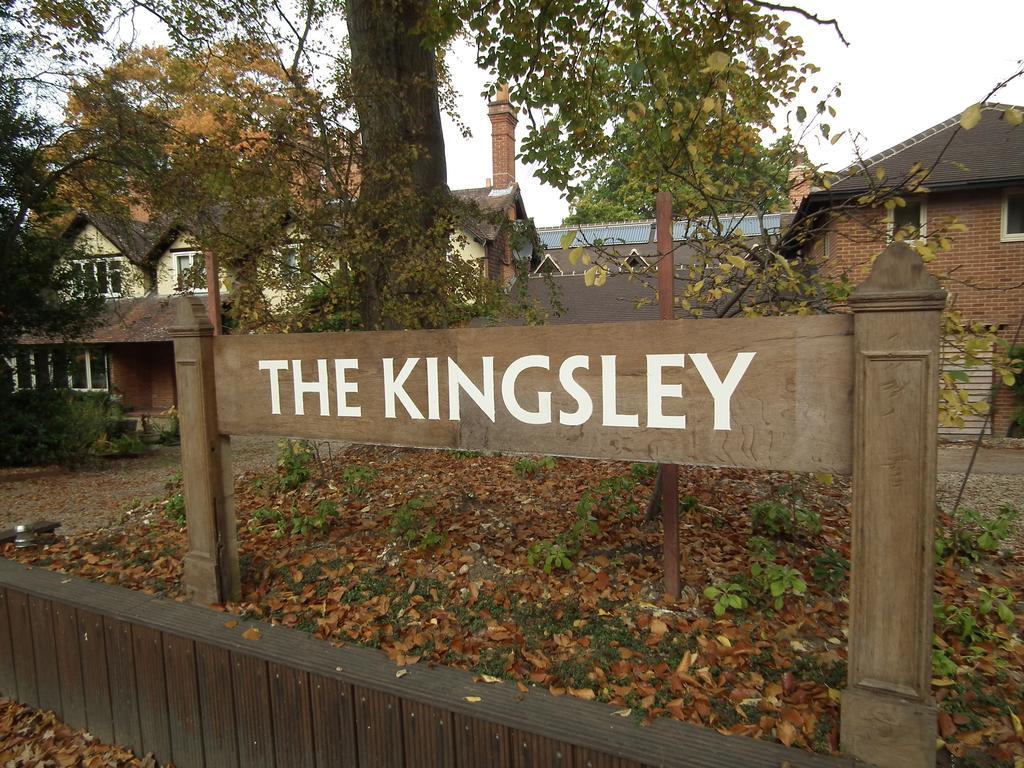 The Kingsley At Eversley Exterior foto