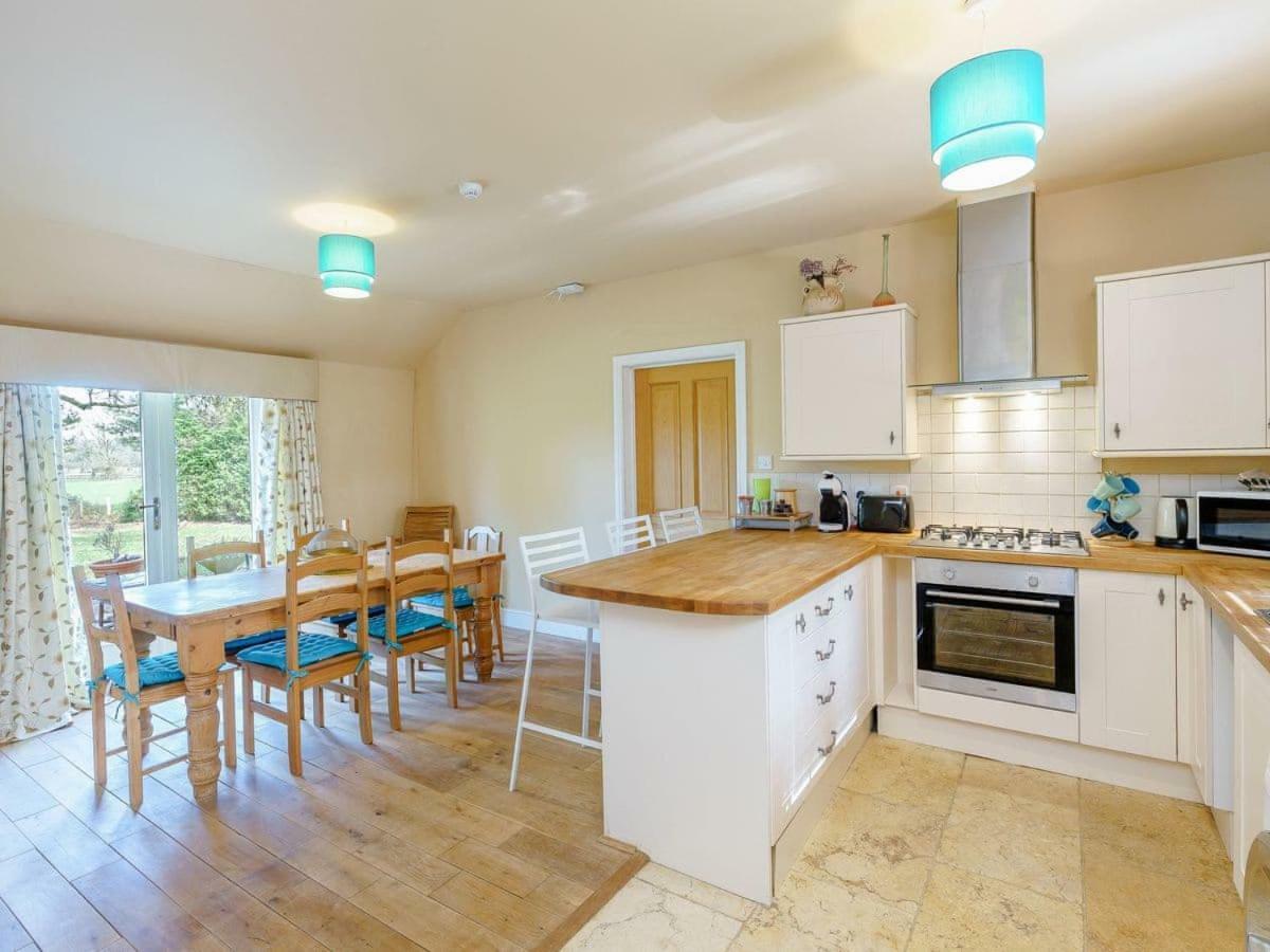 The Kingsley At Eversley Exterior foto